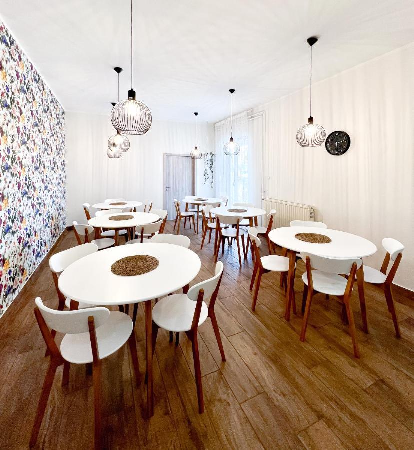 Hop House Garni Hotel Postojna Extérieur photo