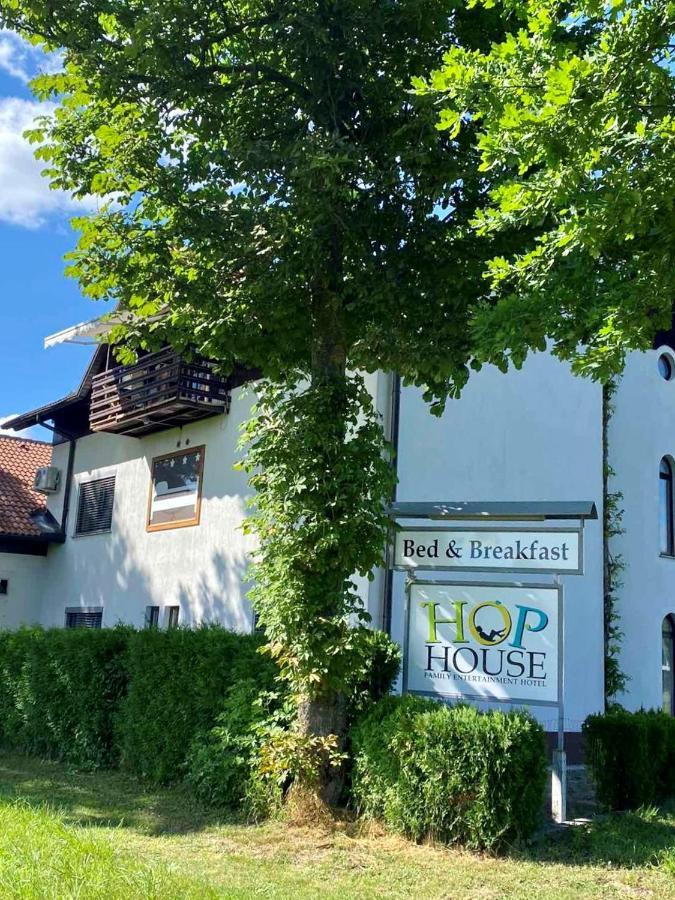 Hop House Garni Hotel Postojna Extérieur photo