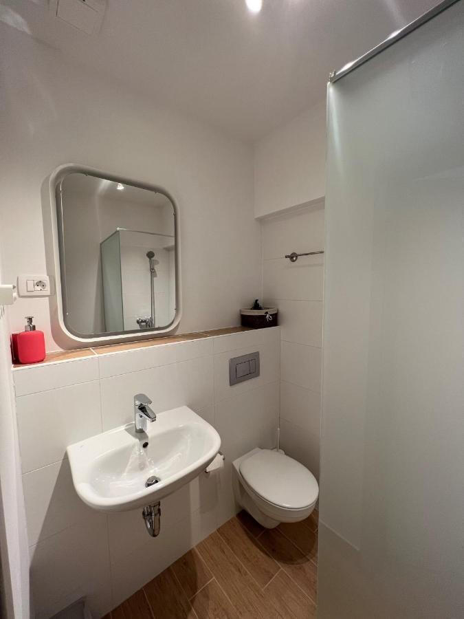 Hop House Garni Hotel Postojna Extérieur photo