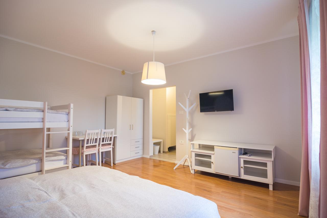 Hop House Garni Hotel Postojna Extérieur photo